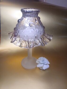 Vintage-Style Clear Glass Fairy  Lamp with Frosted Base